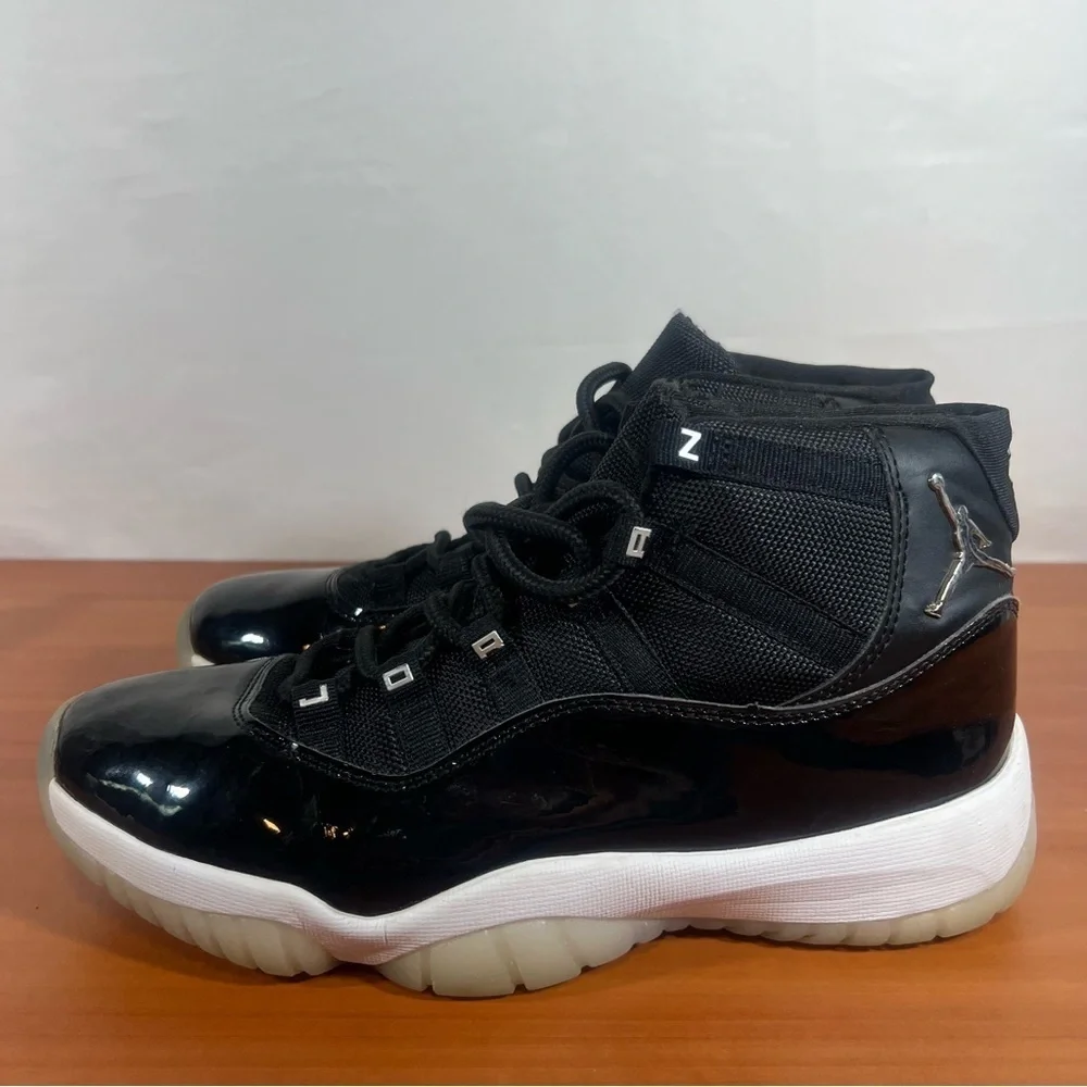 Nike Air Jordan 11 Jubilee 25th Anniversary Size 8.5 Men’s Shoe #24300